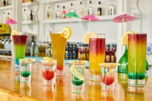 Verre cocktail plastique